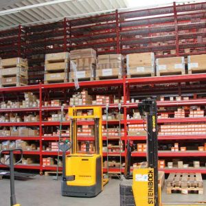 Schuster-Hochregallager